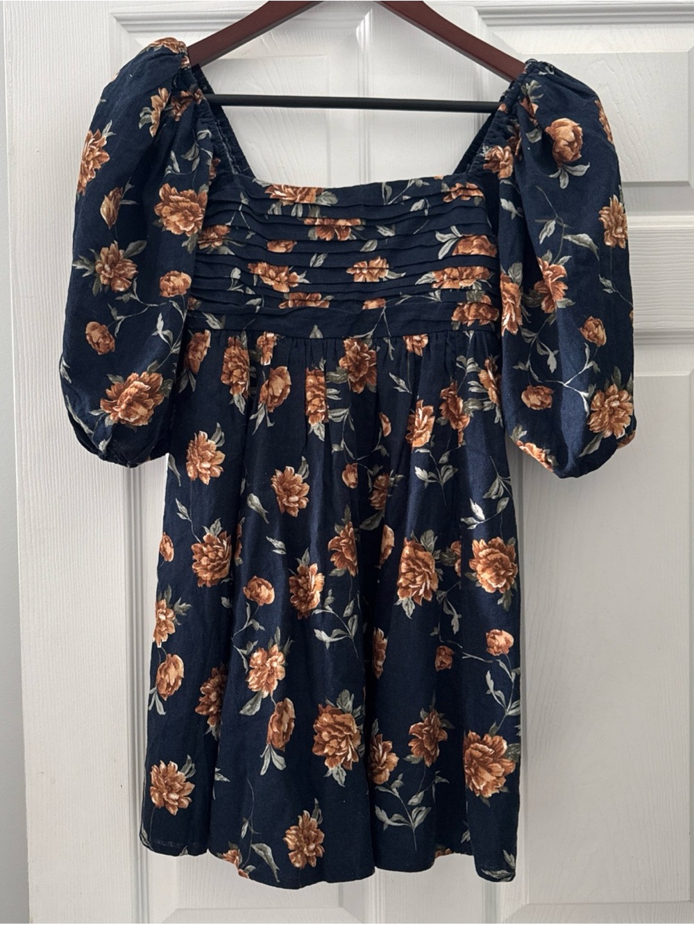 Abercrombie & Fitch Navy Floral Emerson Mini Dress with Rust Blooms Size XS NWT
